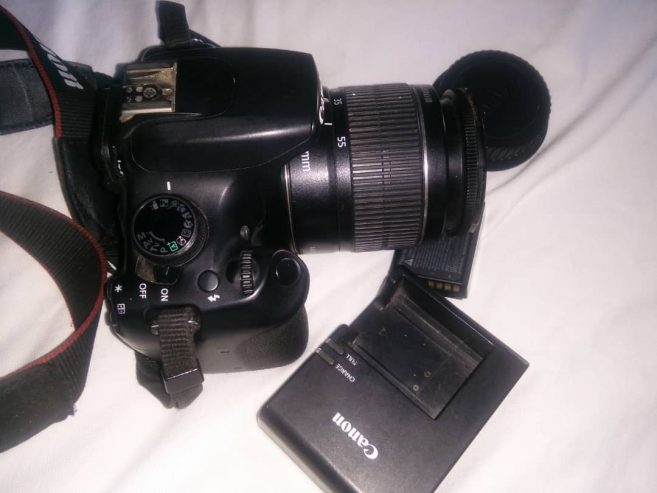 Canon 1200 D Digital Camera