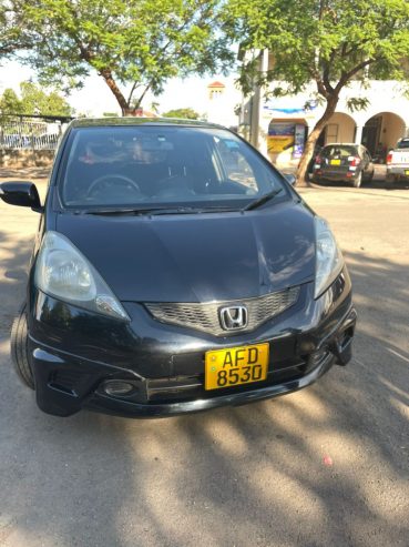 Honda fit for sale new shape @ 5300