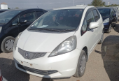 HONDA FIT NEWSHAPE RECENT @ $ 6000