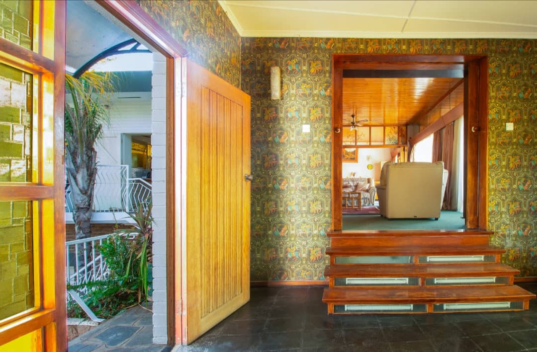 Magnificent House in Burnside Byo @ USD 190 000