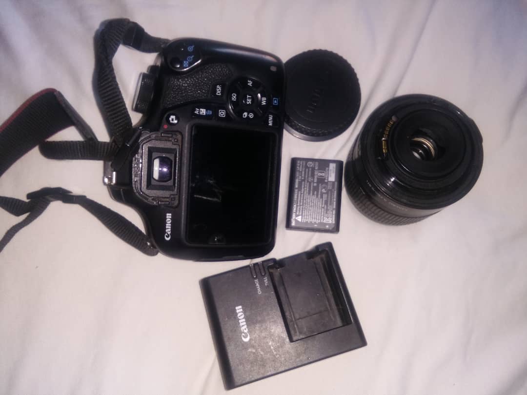 Canon 1200 D Digital Camera