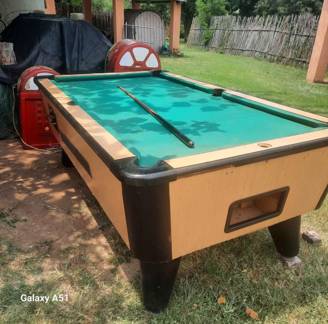 Pool table coin operated for sale in Bulawayo