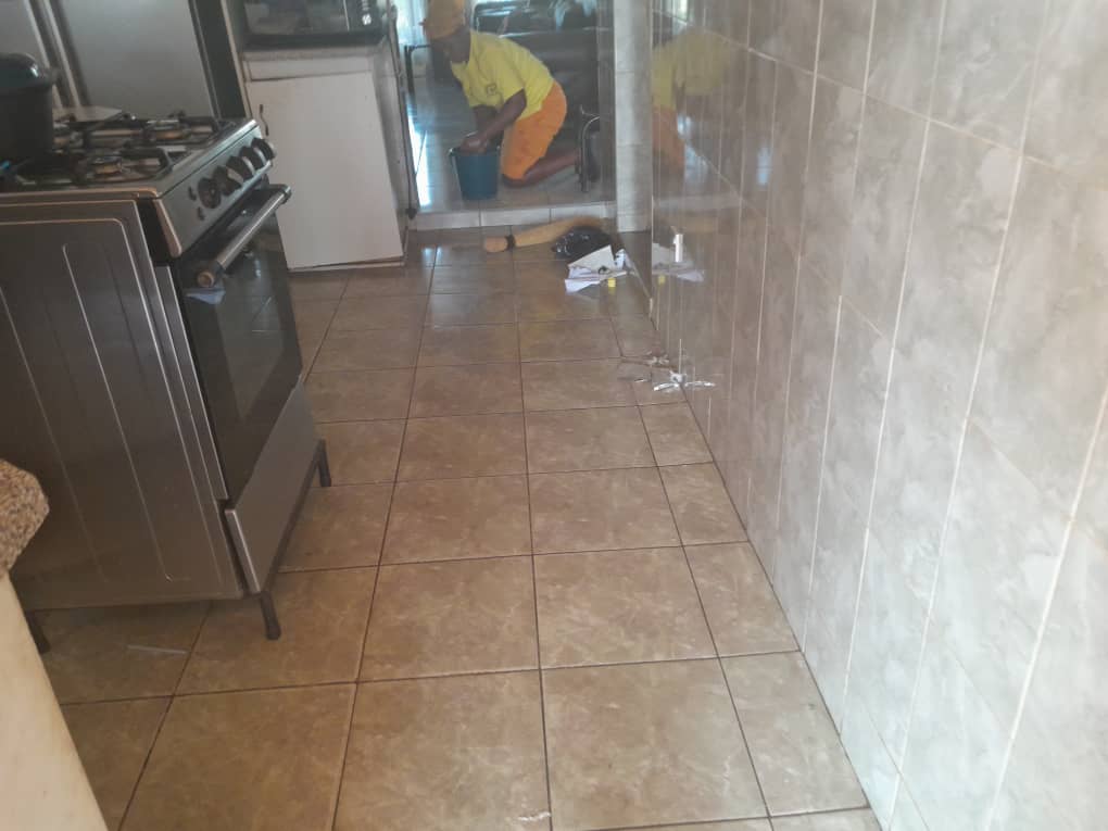 4 Bedroomed house for sale in Sauce town , Bulawayo – Buyorsell Marketing