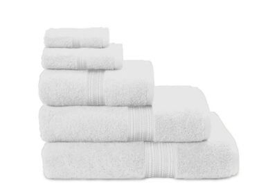 Luxury-3-Piece-Towel-Sets-Bulawayo-Deals-–-Buyorsell-Marketing-1
